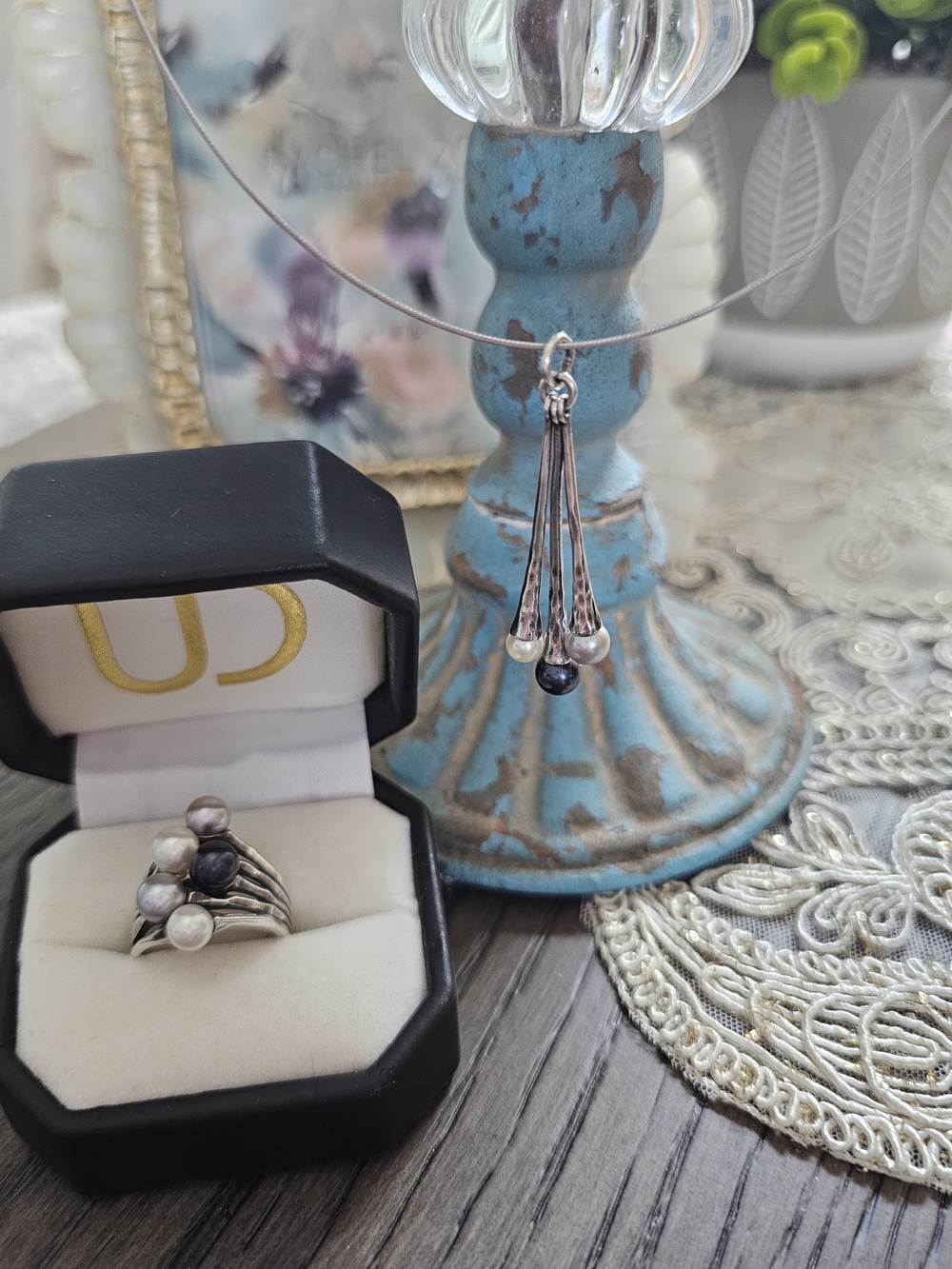 Rare and HTF James Avery Authentic Pearl Burgeon Ring and Necklace Set